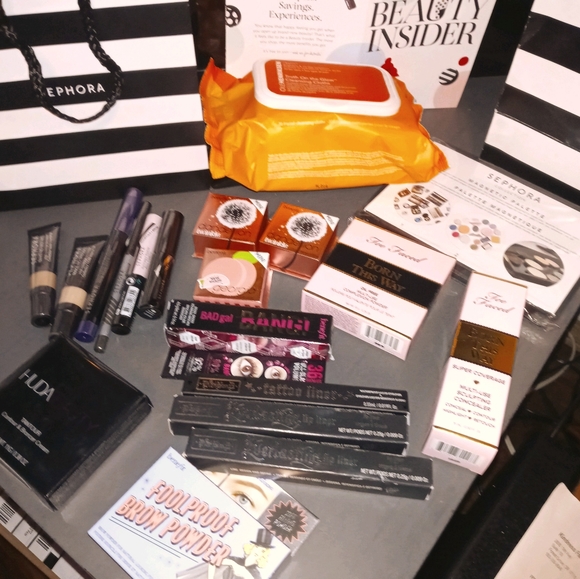 Sephora mega gift package everything u new all in1 - Picture 1 of 2